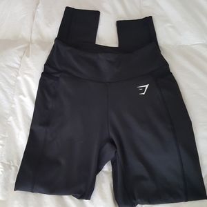 Gymshark black leggings xs/s EUC